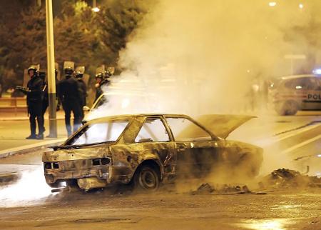 Georges Fr�che encore sur la sellette...!