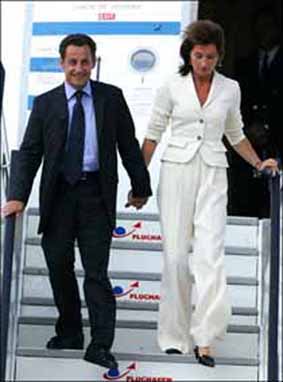 ...et pourtant , elle n'a pas de talons hauts !